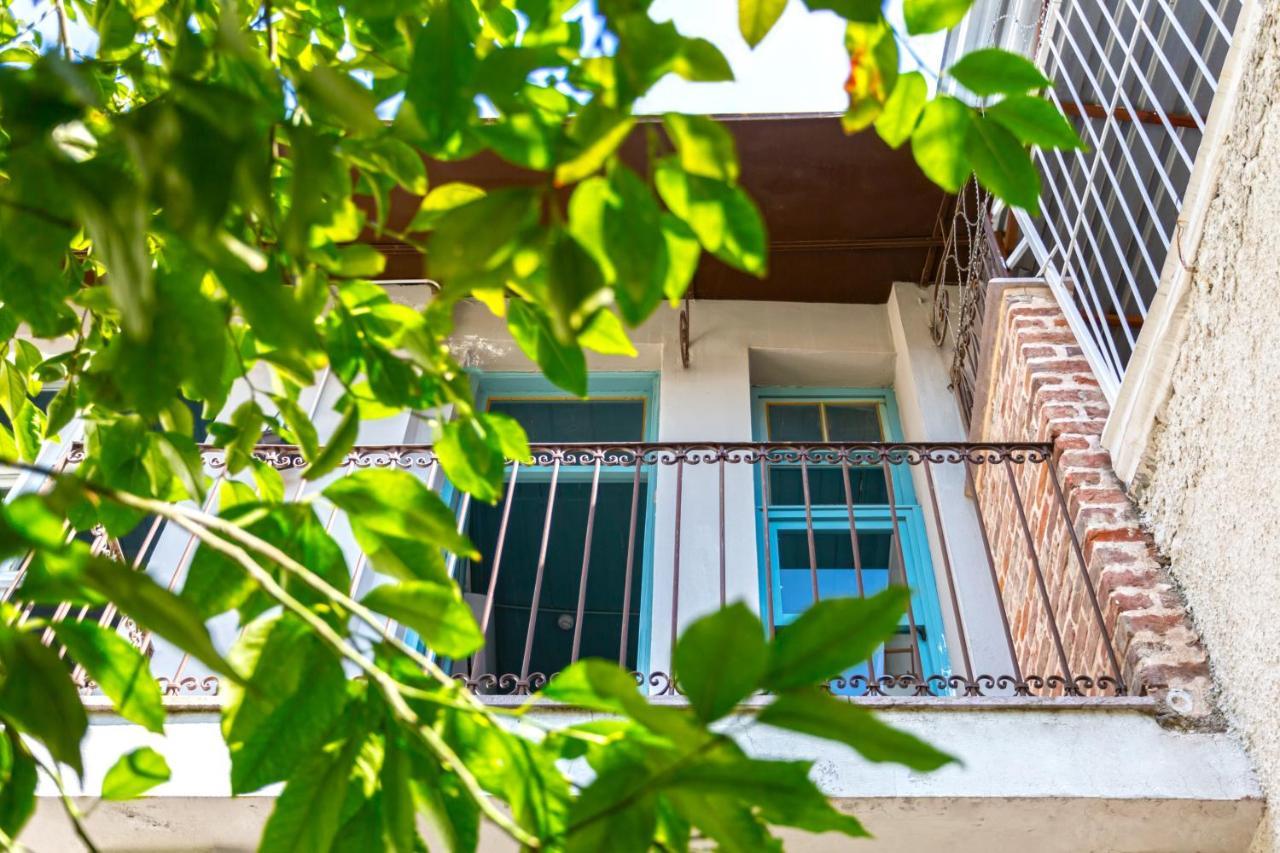 Mansion With Lemon Tree Apartment Izmir Exterior photo